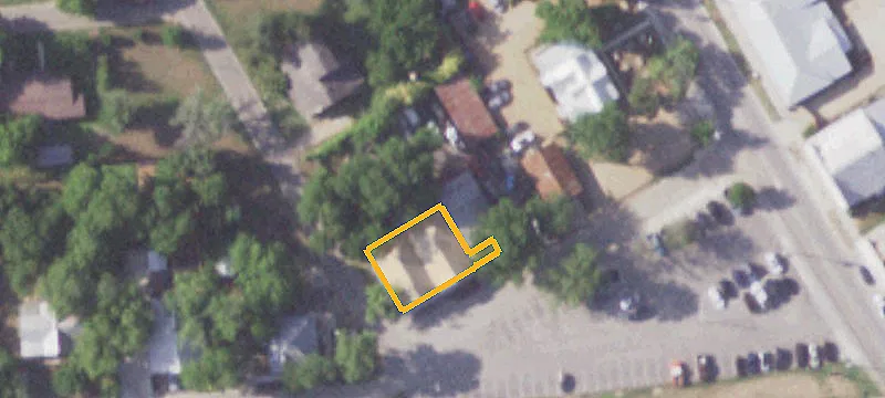 106 Rawe Ave