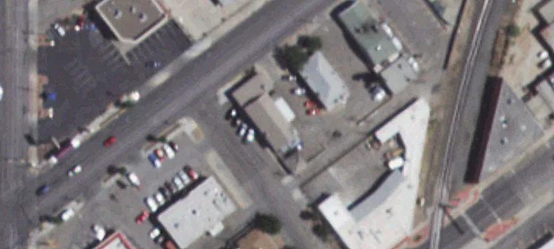 2000 Montana Ave