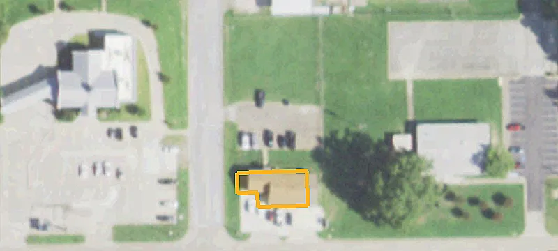 1203 Pinecrest Dr