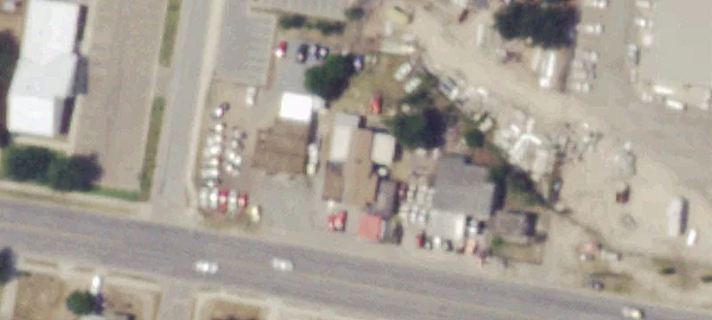 1107 Schunior St
