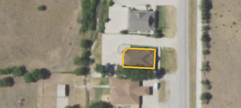 808 Schoolhouse Rd