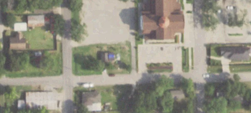 1505 Ave E Ave