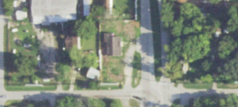 5825 Lauder Rd