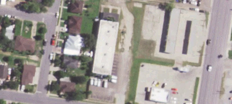1305 Juarez Ave