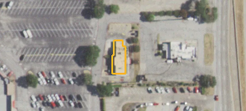 915 Interstate 35th E