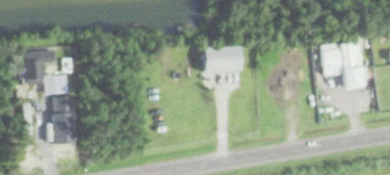 6852 Fm 105