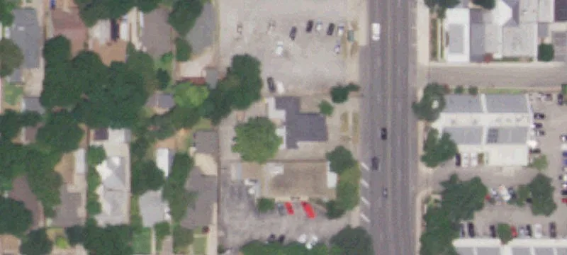 6111 Broadway