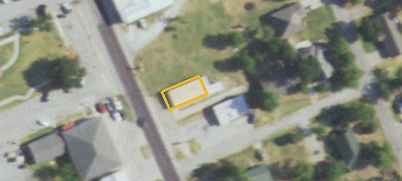 206 Main St