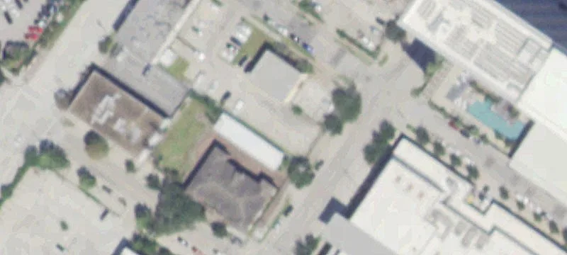 3406 Travis St