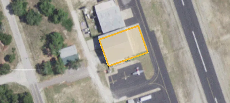 306 Flightline Rd