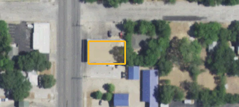 1014 Main St