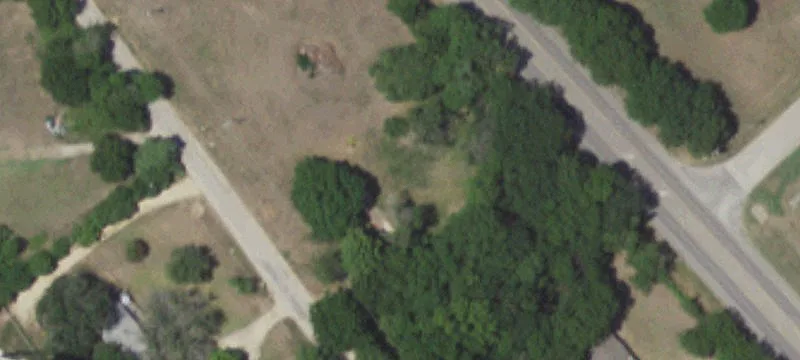 904 Riv Rd
