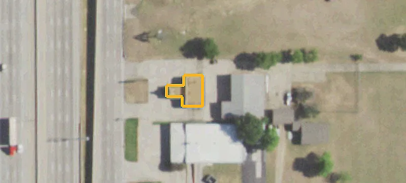 1822 Interstate 35th E