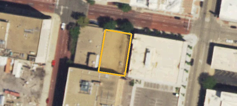113 8th Ave
