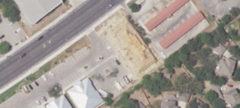 4091 De Zavala Rd
