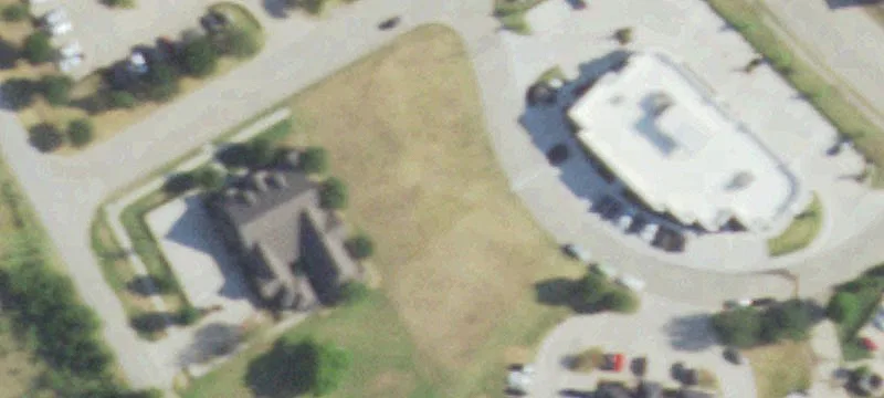1701 Fountainview Dr