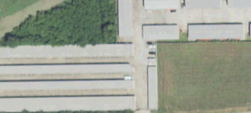 1525 Main St