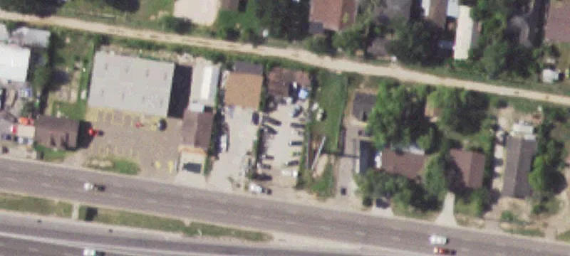 906 Frontage Rd