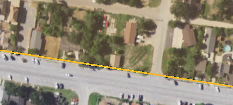 1004 Acacia Ave