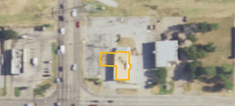 2427 Pioneer Pkwy