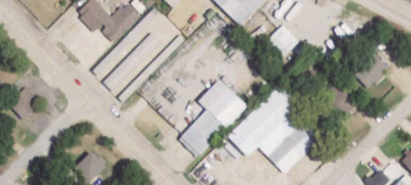 1306 Kaufman St
