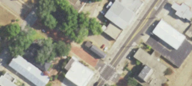 201 Main St