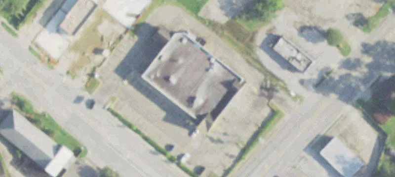 3990 Lucas Dr