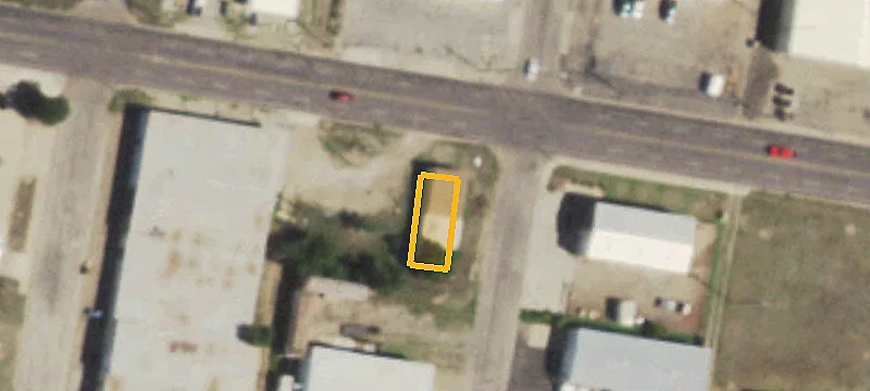 2001 3rd Ave