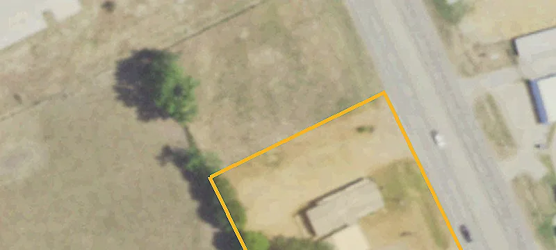 2707 Main St