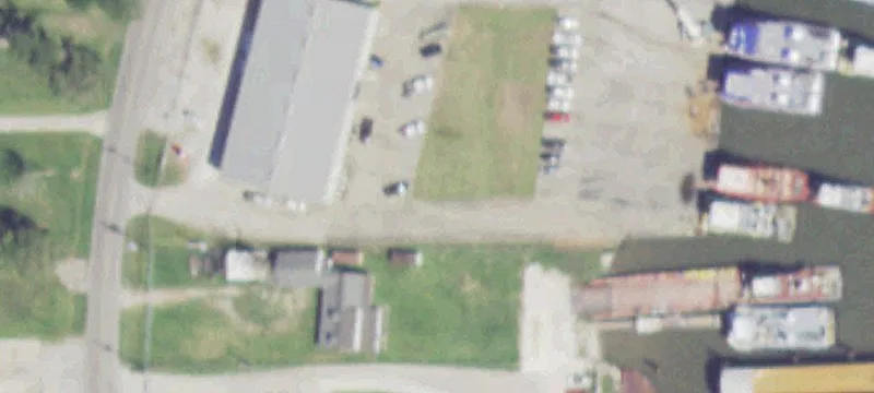 717 Lakeside Dr