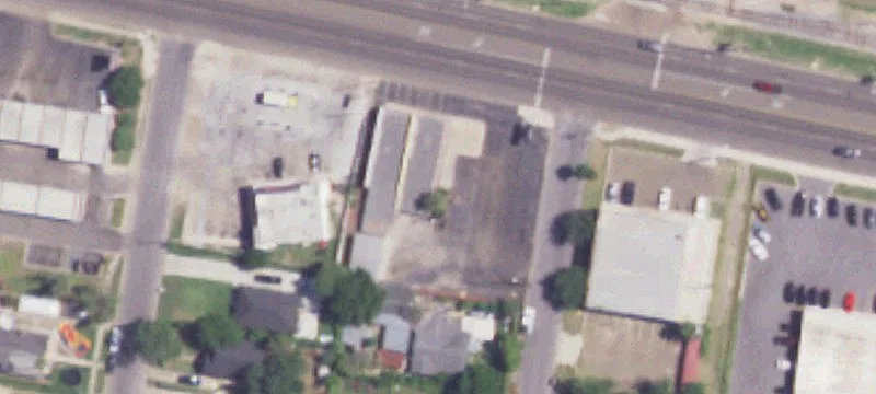 216 Us Hwy 83