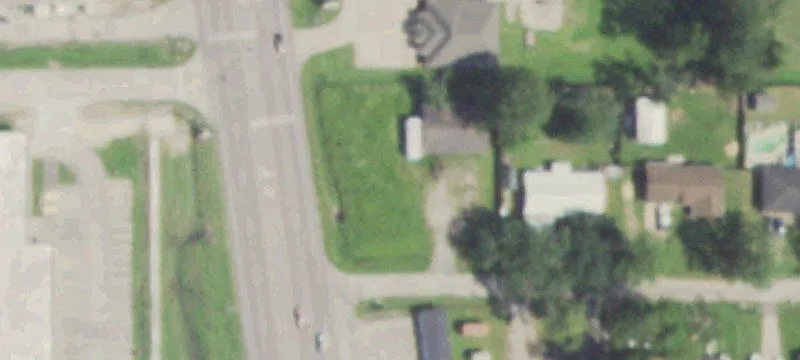921 Main St