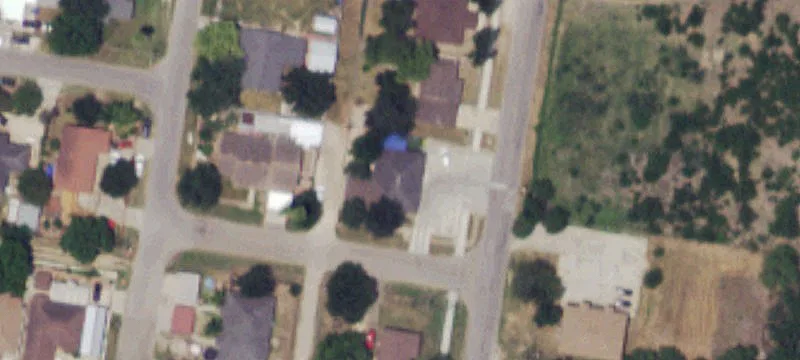 305 Glasscock Blvd