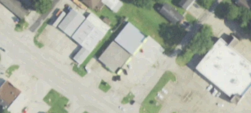 1002 Magnolia Ave