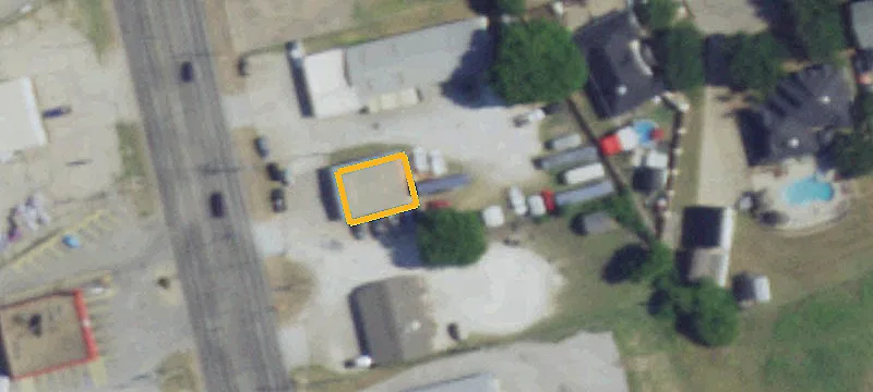 411 Robinson Dr
