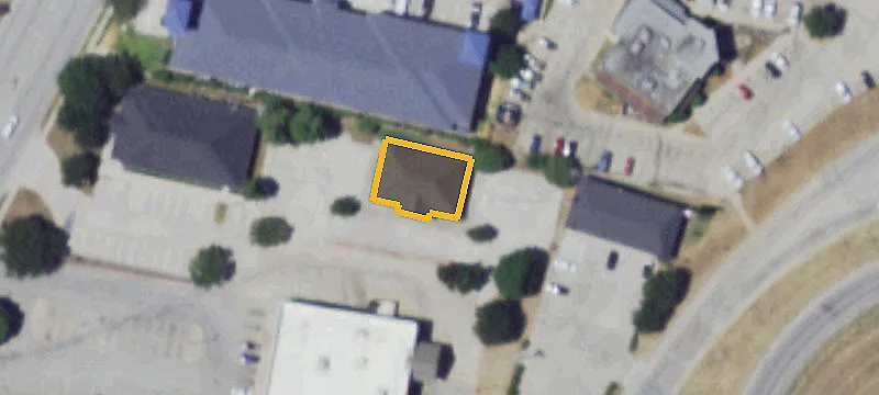 3904 Boat Clb Rd