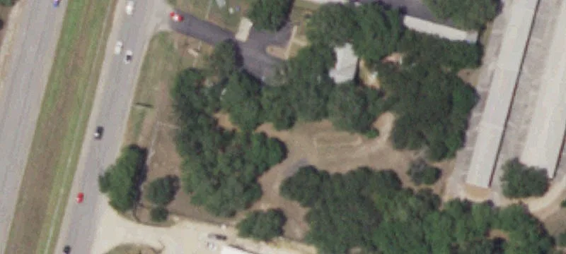 33200 Us Hwy 281st N