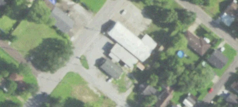 4512 Lewis Dr