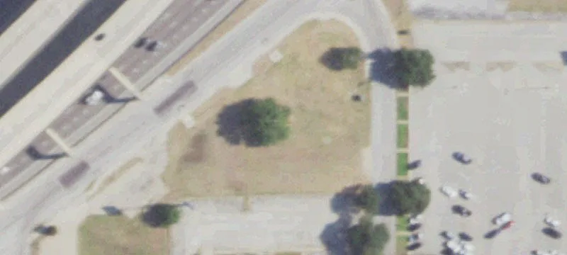 8604 Airport Fwy