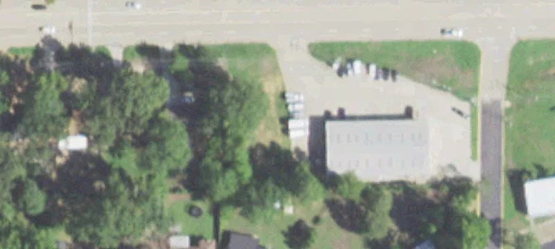 1104 Pinecrest Dr