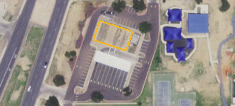 2615 Zapata Hwy