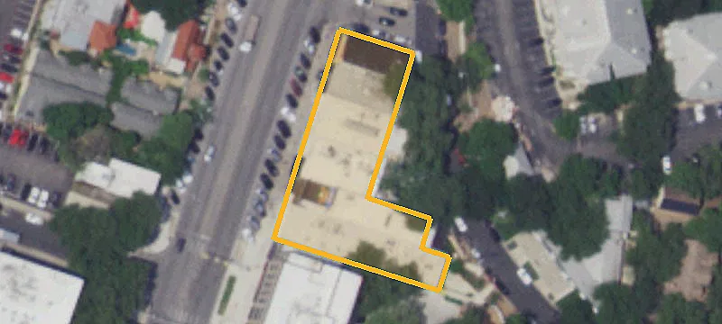 1321 Congress Ave