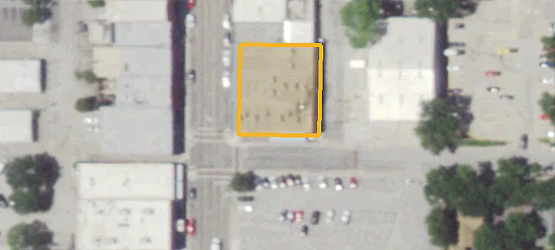 423 Main St