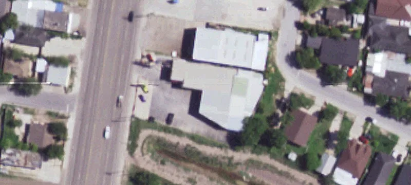 7525 Cage Blvd