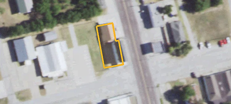 101 Main St