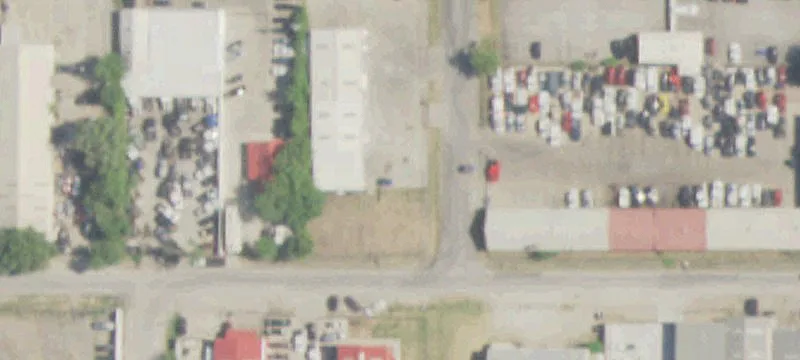 2221 Poulin Ave