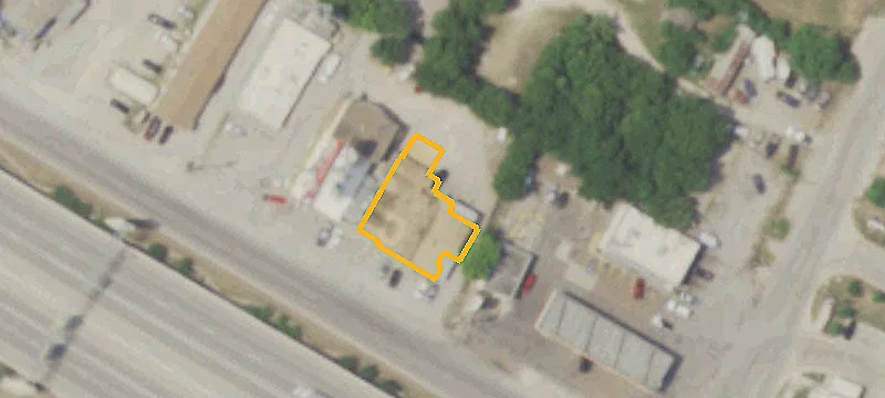 2463 Hwy 71st E