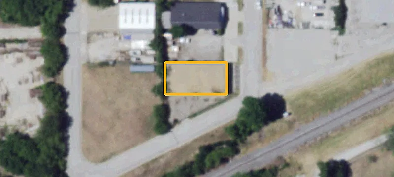 5156 Vickery E Loop
