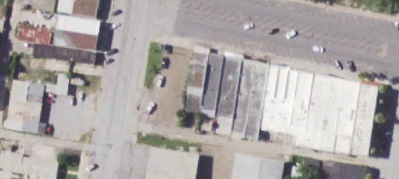 823 Main St
