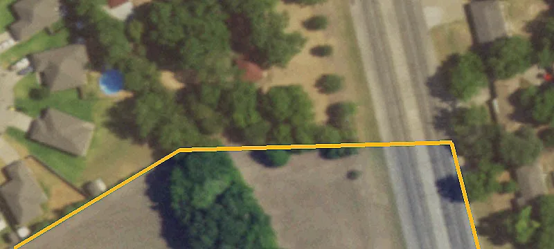 604 Robinson Dr